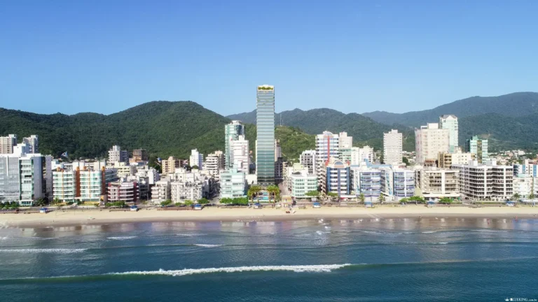 Sunny Coast — Apartamento em obras em Itapema